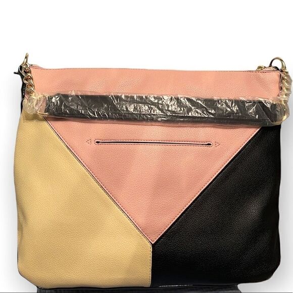 Victoria's Secret Handbags - Victoria Secret Curve Bag 